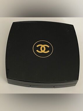 Chanel ENCHANTED NIGHT Eyeshadow & Blush Palette